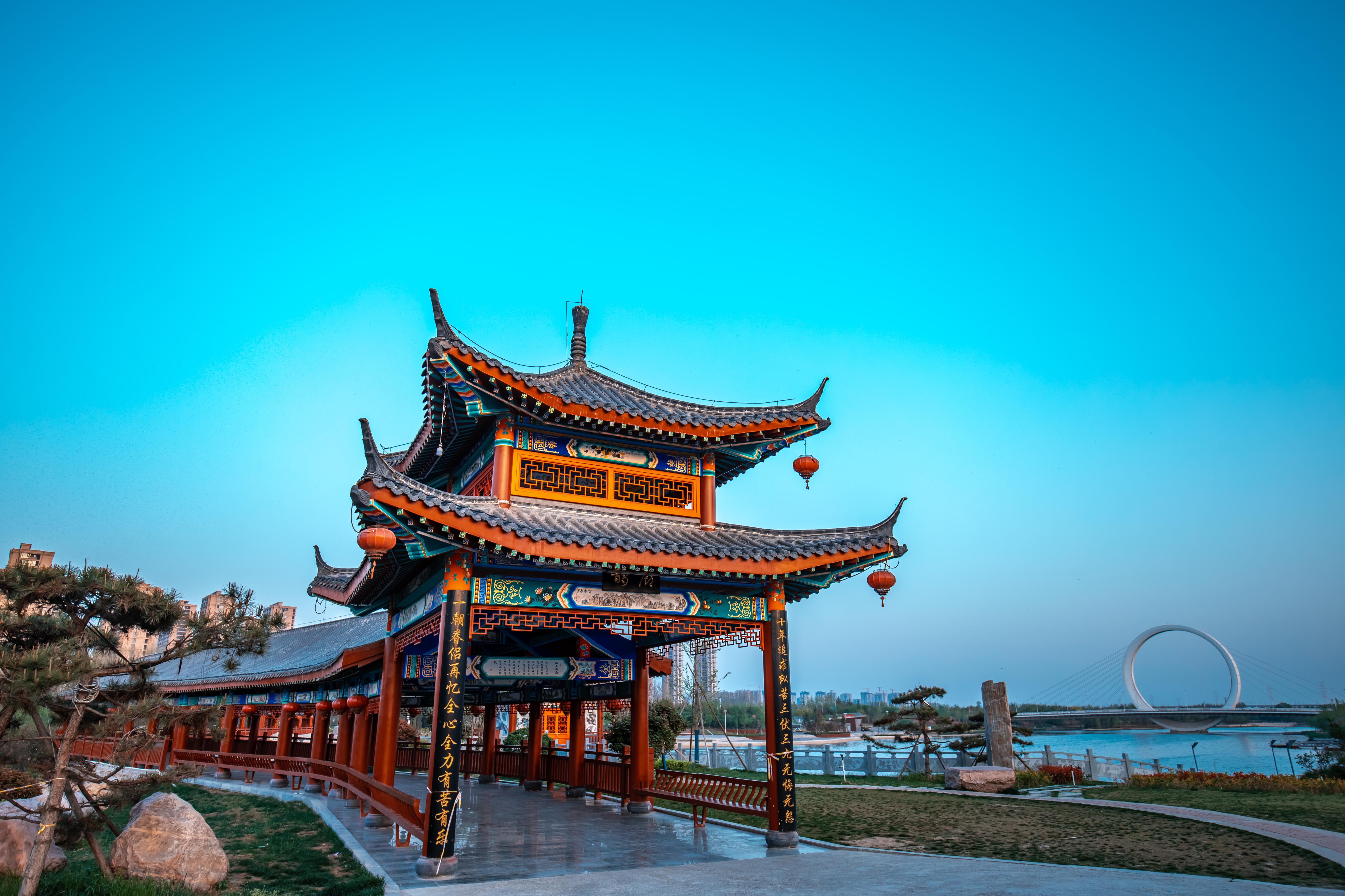 鹊廊.jpg 鹊廊.jpg